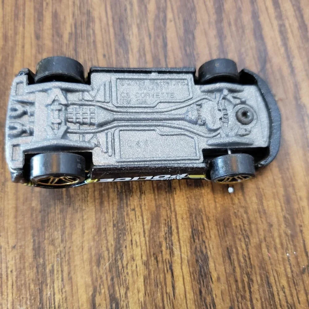 Hot Wheels 2011 C6 Corvette HW Main Street City of Lafayette Police Black